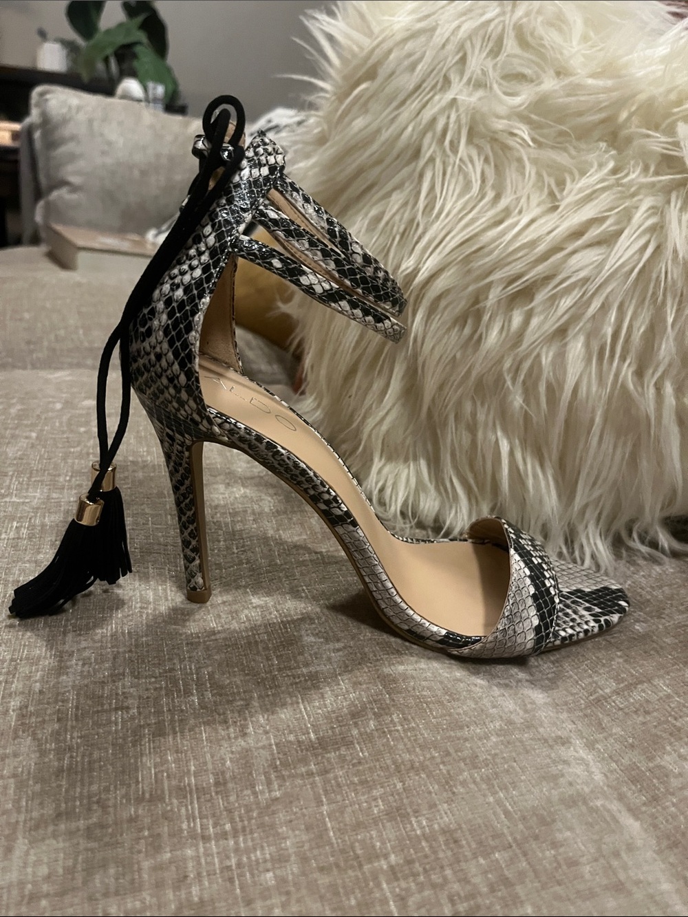 LIKE NEW ALDO Women's Snake-Print Ankle Tie Heeled Sandals - Black & White